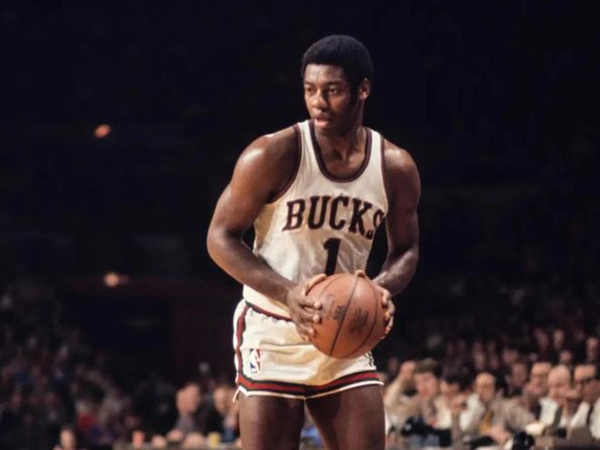 首作做0 首作做0